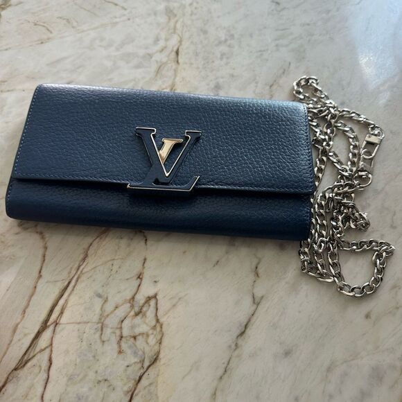 Louis Vuitton Blue Taurillon Leather Capucine Clutch/ Wallet W/Silver hardware - Picture 1 of 14